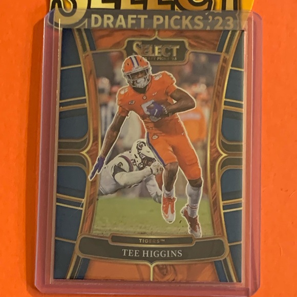 NFLカード Tee Higgins 世界1枚限定パッチカード含む3枚セット TEE HIGGINS 2023 Select GREEN and YELLOW DIE CUT #112